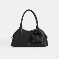 Kadın Siyah Deri Çanta Aksesuarlı Büyük Omuz Çantası