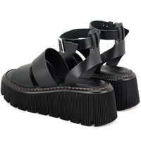 Kadın Siyah Dolgu Tabanlı Deri Sandalet