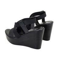 Kadın Siyah Dolgu Topuklu Sandalet