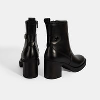 Kadın Siyah Kalın Topuklu Deri Bot