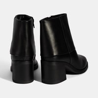 Kadın Siyah Katlama Detaylı Topuklu Deri Bot