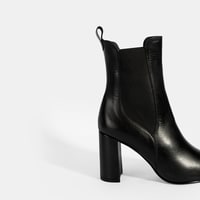 Kadın Siyah Lastikli Topuklu Deri Bot