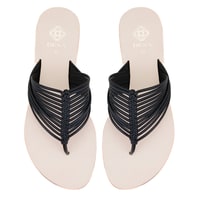 Kadın Siyah Parmak Arası Deri Terlik