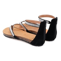 Kadın Siyah Taşlı Parmak Arası Sandalet