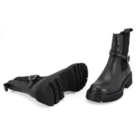 Kadın Siyah Toka Aksesuarlı Bot