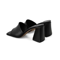 Kadın Siyah Topuklu Napa Deri Terlik