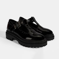 Kadın Siyah Zımba Detaylı T-Bant Rugan Ayakkabı