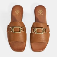 Kadın Taba Metal Toka Aksesuarlı Deri Terlik