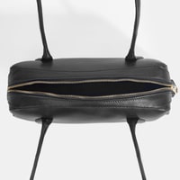 Limited Edition Siyah Kadın Yaprak Detaylı Deri Omuz Çantası