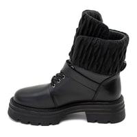 Sanda Siyah Kadın Kapitone Detaylı Deri Bot