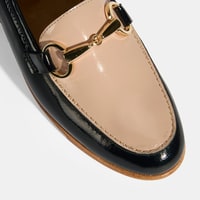 Siyah Kadın Metal Aksesuarlı Slip-On Rugan Loafer