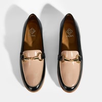 Siyah Kadın Metal Aksesuarlı Slip-On Rugan Loafer