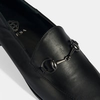 Siyah Kadın Toka Aksesuarlı Deri Loafer