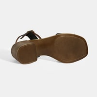 Siyah Kadın Toka Detaylı Deri Sandalet