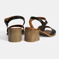 Siyah Kadın Toka Detaylı Deri Sandalet