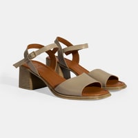 Vizon Kadın Toka Detaylı Deri Sandalet