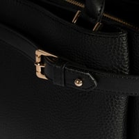 YNK-0004 AW25 KADIN EL ÇANTASI