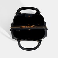 YNK-0005 AW25 KADIN OMUZ ÇANTASI