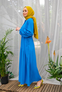  Gizli Düğmeli Bel Bağlamalı Elbise MAVI