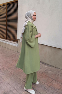 3'lü Gold Düğme Detay Takım Fıstık Yeşil