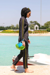 4'lü Leopar Desenli Tam Kapalı Tesettür Mayo Siyah