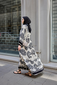 Ağaç Desenli Elbise Siyah