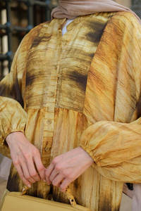 Ahşap Desenli Elbise Sarı