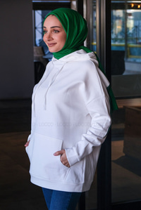Uygun Fiyatlı ARKA BASKILI SWEAT YESIL | Loccomoda.com 