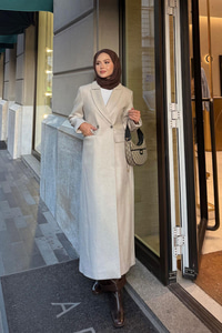 Arka Düğme Detaylı Kaşe Kaban Krem