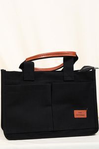 Arma Detay Çanta  Siyah