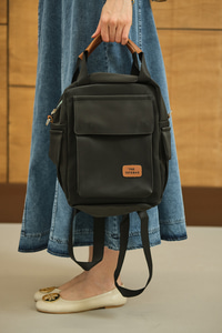 Arma Detay Sırt Çanta Siyah