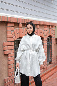 Asimetrik Çizgili Gömlek Beyaz