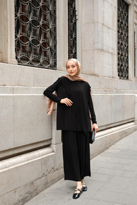 Asimetrik Salaş Takım Siyah