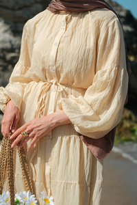 Astarlı Tül Elbise Bej