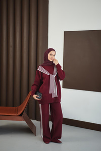 Atkı Detay Takım Bordo