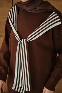 Atkı Detay Takım Kahverengi