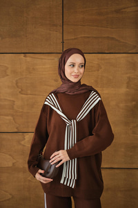 Atkı Detay Takım Kahverengi