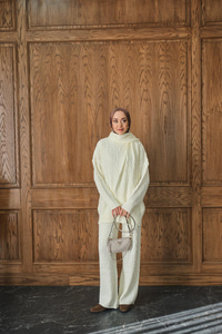 Atkı Detaylı Örgü Takım Ekru