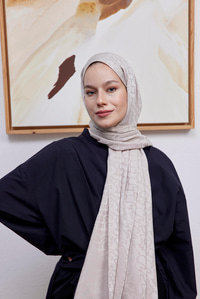 Aura Desen Jakar Şal Açık Vizon