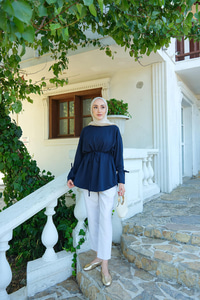 Bağcık Detaylı Sweatshirt Lacivert