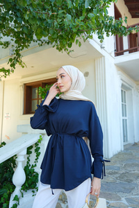 Bağcık Detaylı Sweatshirt Lacivert