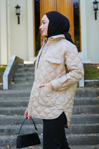 Baklava Desen Cepli Kap Krem