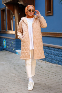 Baklava Desenli Kapişonlu Mont Krem