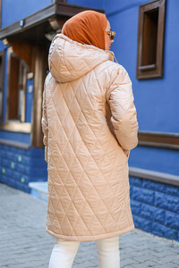 Baklava Desenli Kapişonlu Mont Krem