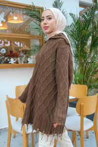 Baklava Desenli Püskül Detay Kazak Kahverengi