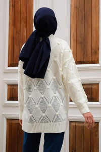 Baklava Desenli Triko Kazak Beyaz