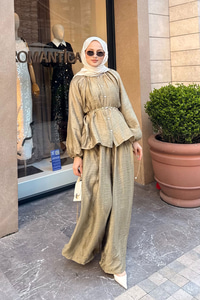 Balon Kol İnci Düğmeli Aksesuarlı Pantolonlu Takım Yağ Yeşil