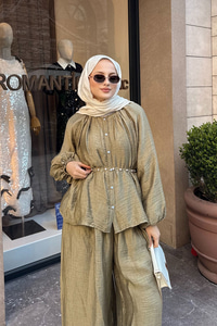 Balon Kol İnci Düğmeli Aksesuarlı Pantolonlu Takım Yağ Yeşil