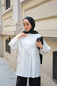 Balon Kol Pile Detaylı Tunik  Beyaz