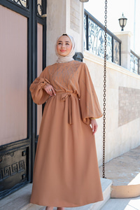 BALON KOL TAS ISLEMELI ELBISE VIZON